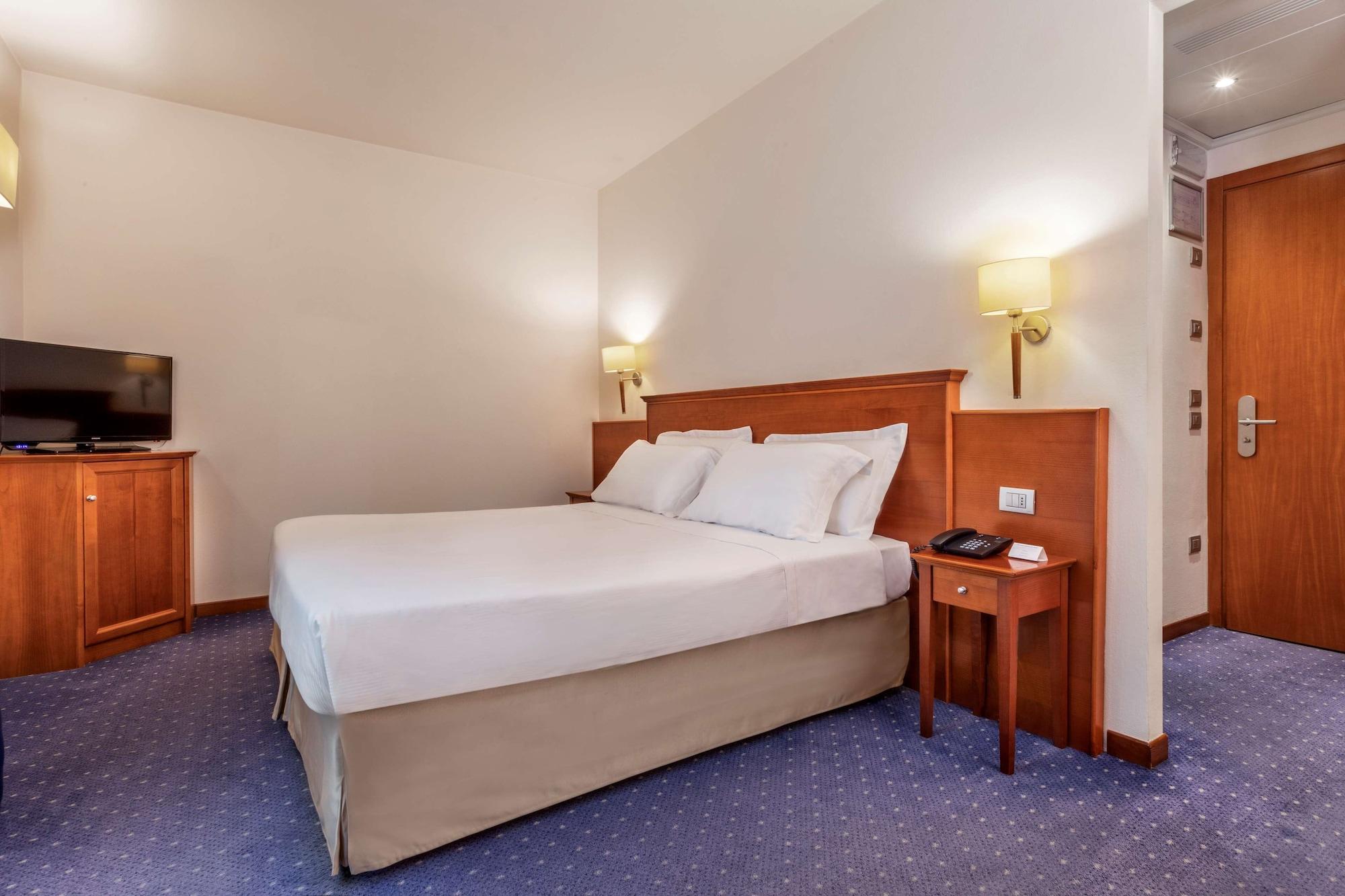 Best Western Titian Inn Hotel Treviso Silea Bagian luar foto