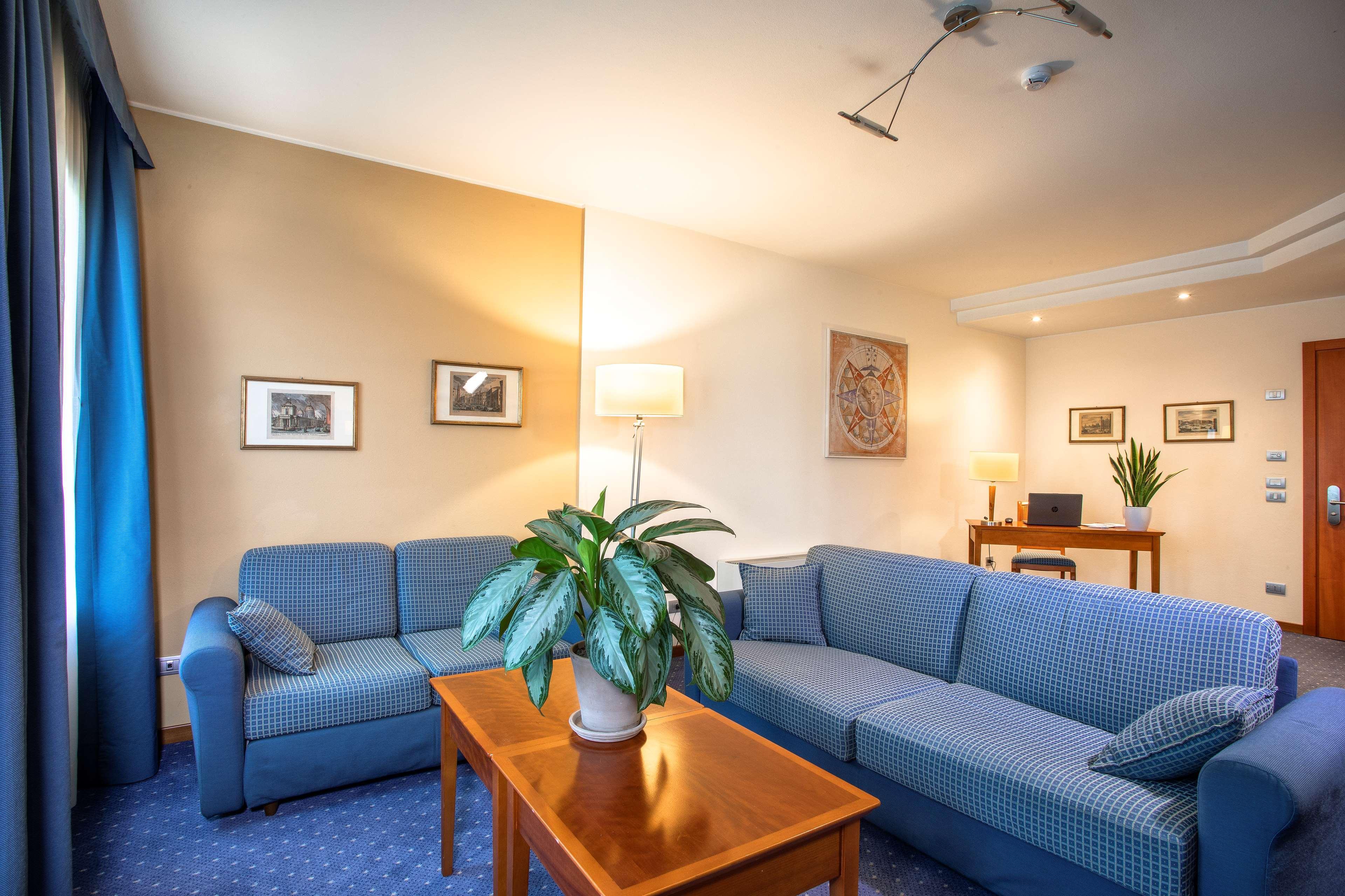 Best Western Titian Inn Hotel Treviso Silea Bagian luar foto