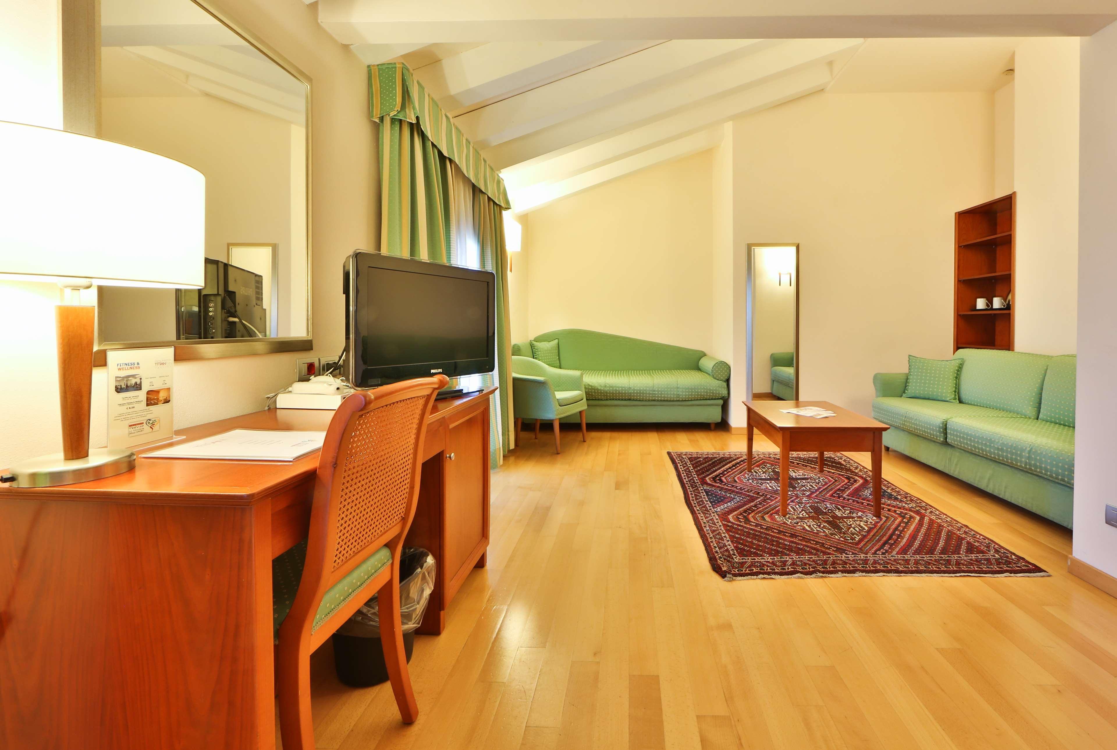 Best Western Titian Inn Hotel Treviso Silea Bagian luar foto